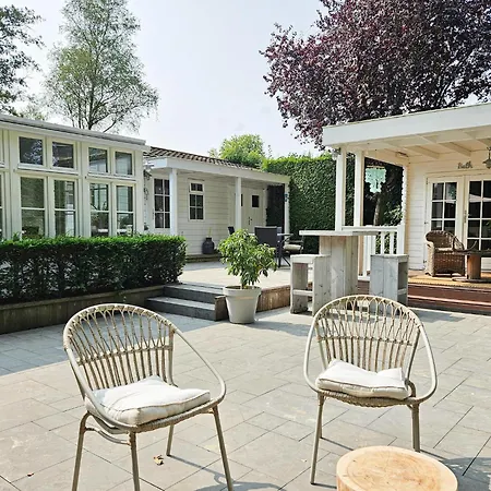 Holiday home Kieftveen With Hot Tub For Four Person