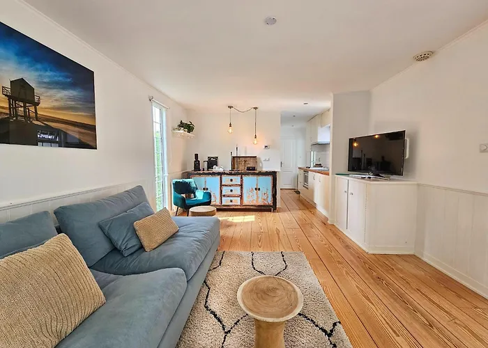 Сasa de vacaciones Kieftveen With Hot Tub For Four Person