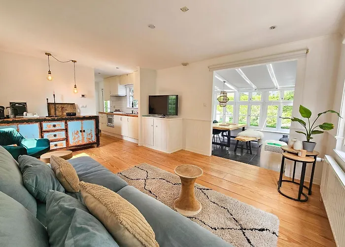 Сasa de vacaciones Kieftveen With Hot Tub For Four Person